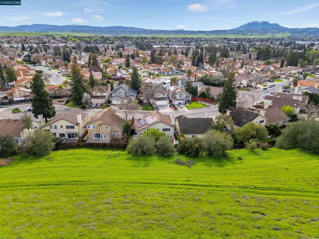 5121 Rodeo Court Antioch CA 94531