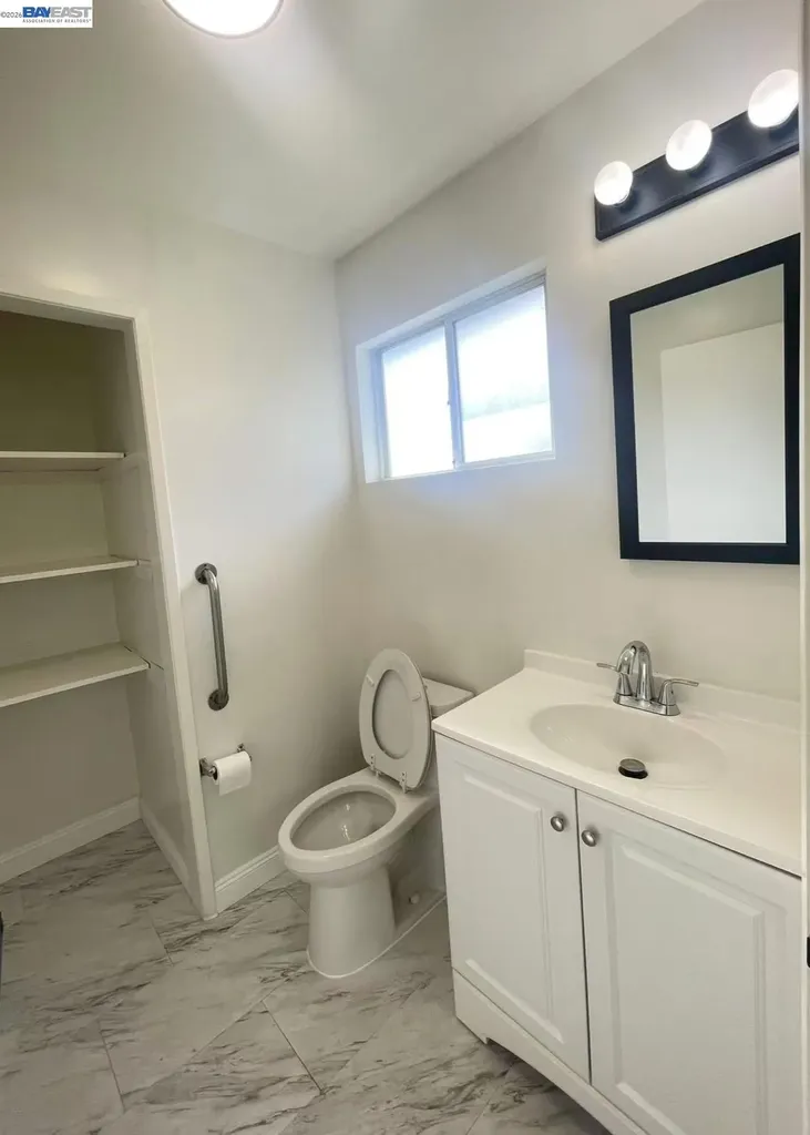 318 Cypress Street Alameda CA 94501
