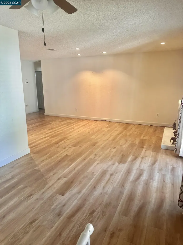 618 Kinglet Suisun City CA 94585