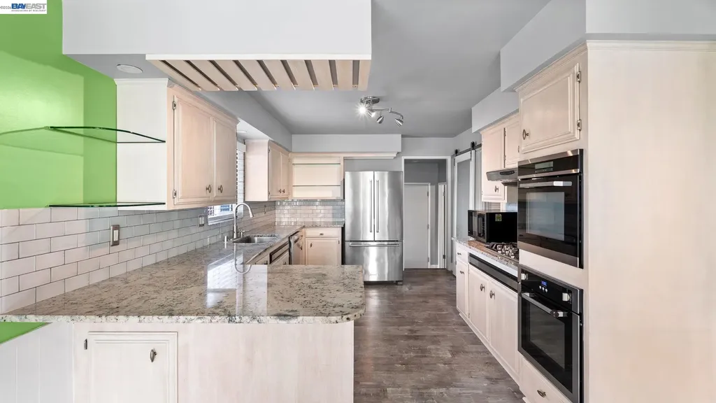 1269 Gabriel Court San Leandro CA 94577