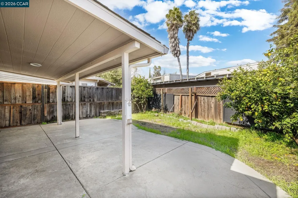 4820 Blum Road Martinez CA 94553