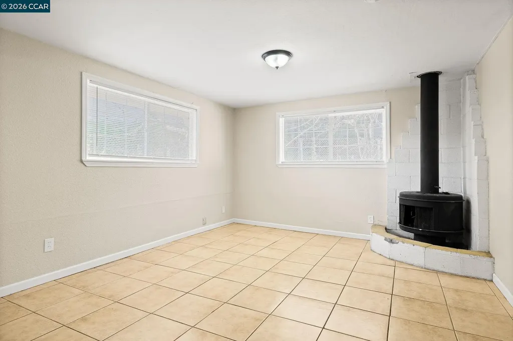 4820 Blum Road Martinez CA 94553