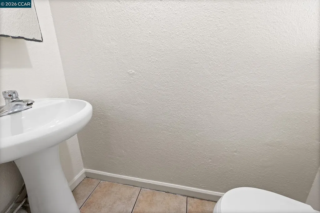 4820 Blum Road Martinez CA 94553