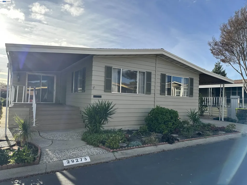 29273 Nantucket Way Hayward CA 94544