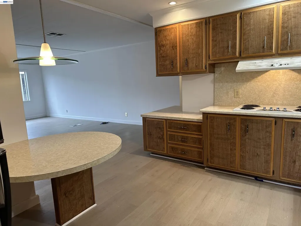 29273 Nantucket Way Hayward CA 94544
