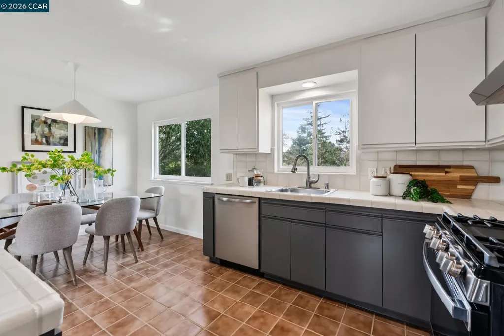 1315 El Curtola Lafayette CA 94549