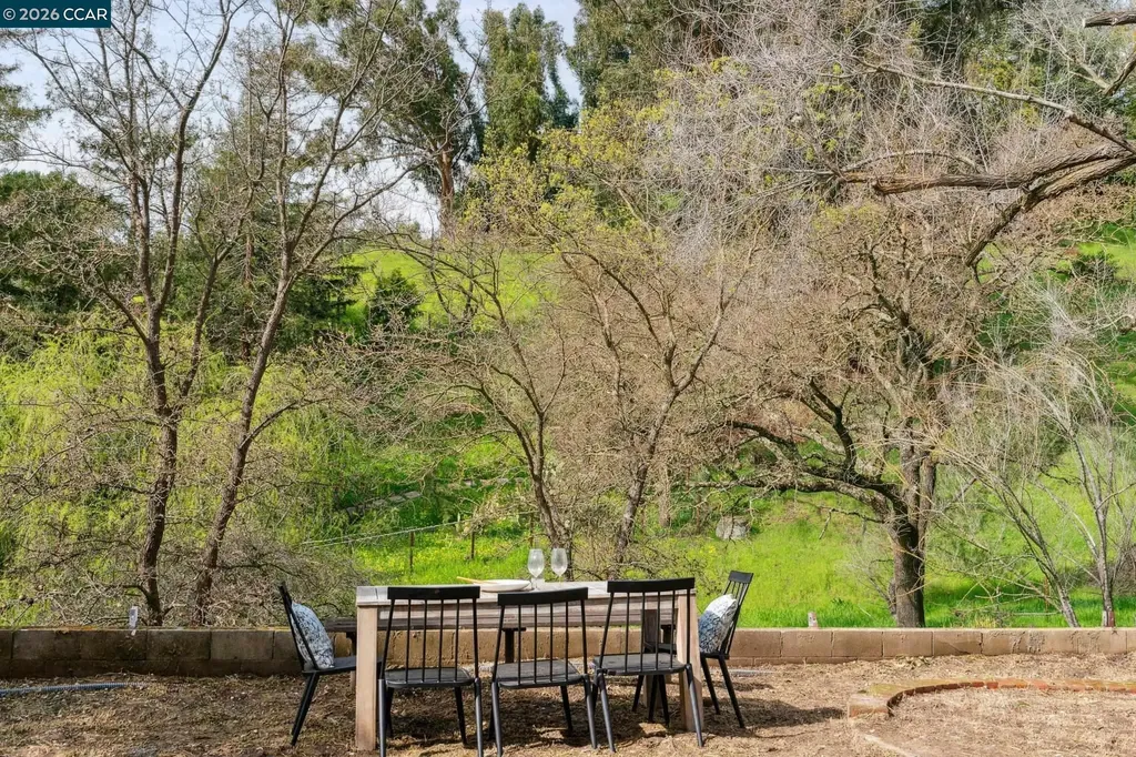 1315 El Curtola Lafayette CA 94549