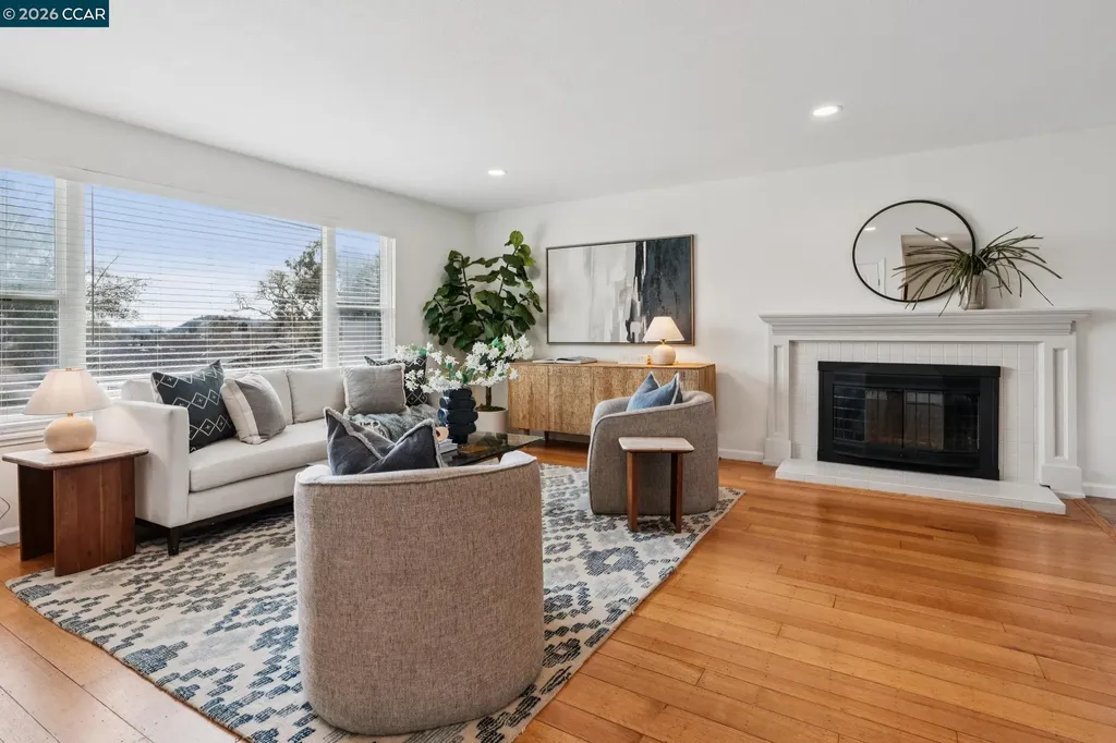 1315 El Curtola Lafayette CA 94549