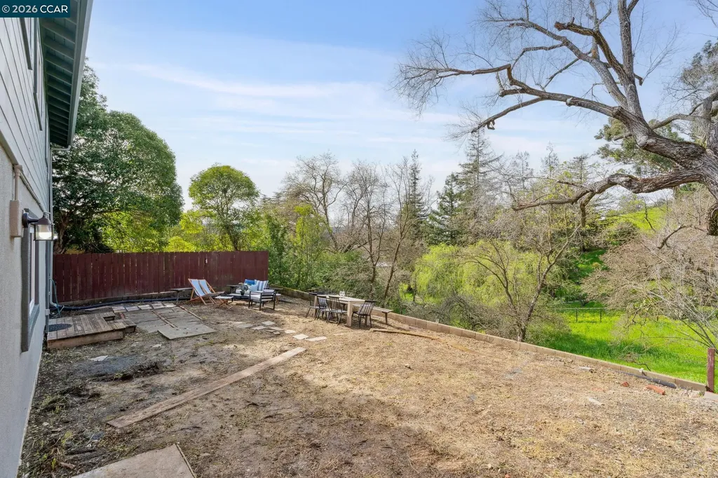 1315 El Curtola Lafayette CA 94549