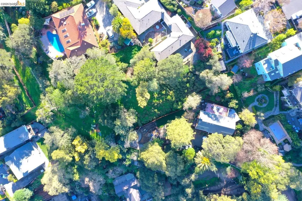 59, 60 Clayton Street San Rafael CA 94901