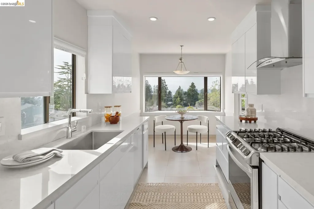 22 Windsor Avenue Kensington CA 94708