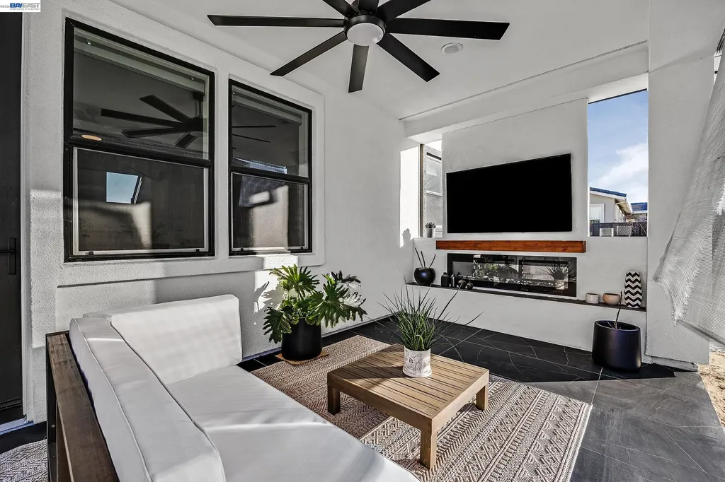 259 Eagle Nest Drive Oakley CA 94561