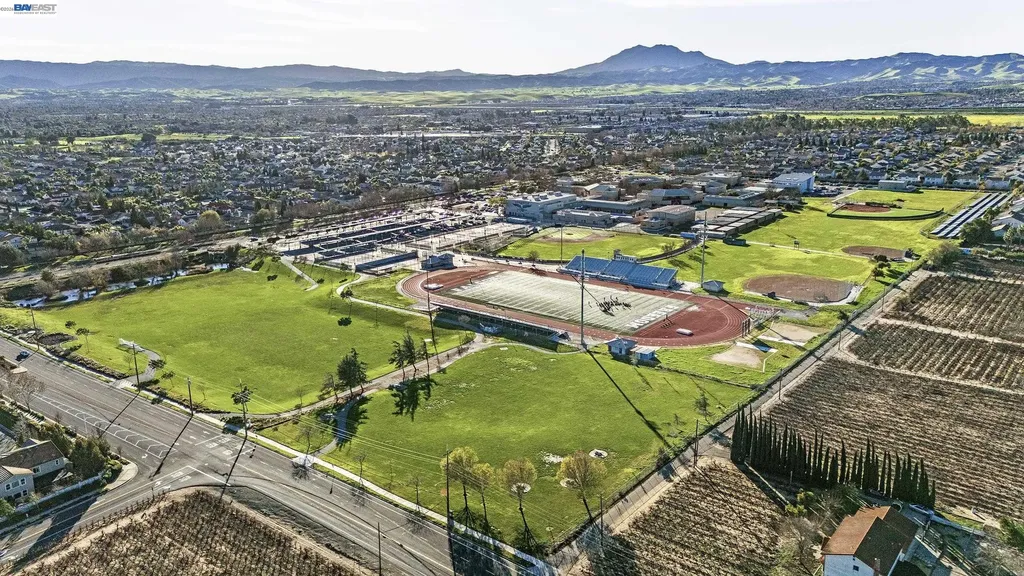 259 Eagle Nest Drive Oakley CA 94561