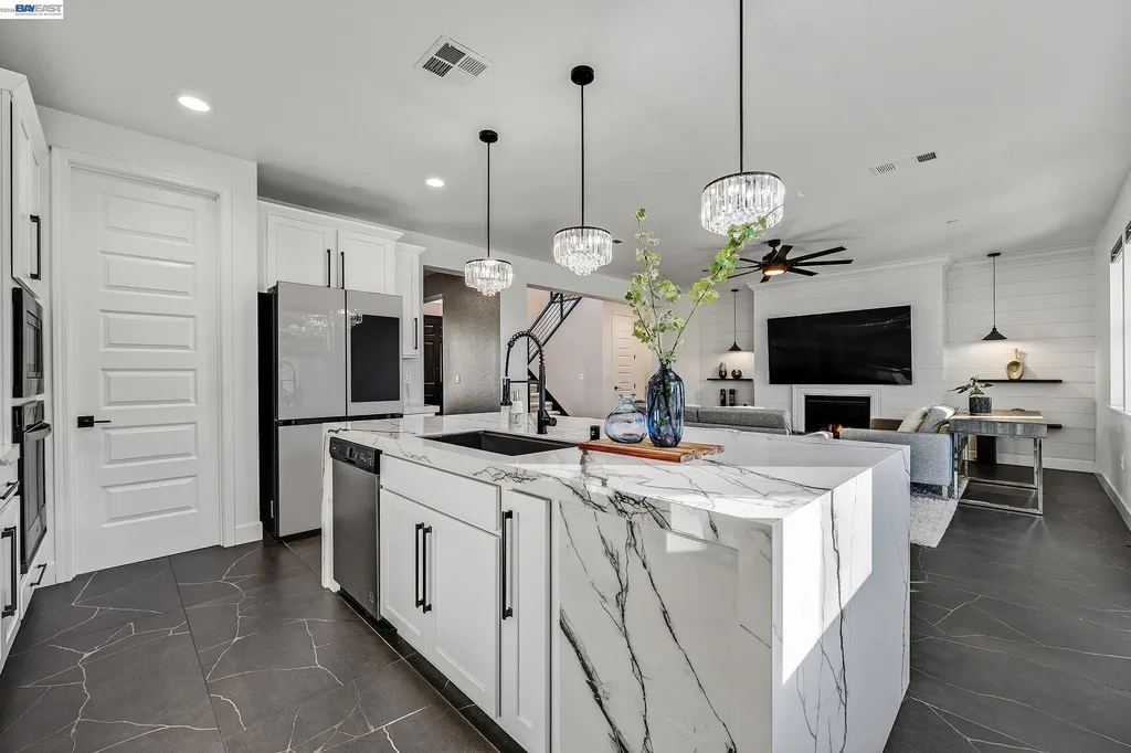 259 Eagle Nest Drive Oakley CA 94561