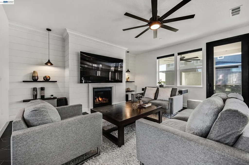 259 Eagle Nest Drive Oakley CA 94561