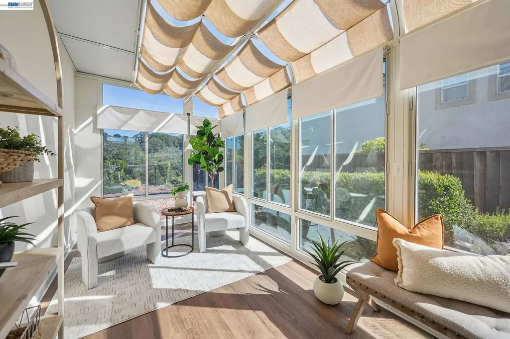 28862 Bay Heights Road Hayward CA 94542