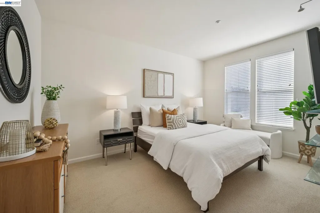 28862 Bay Heights Road Hayward CA 94542