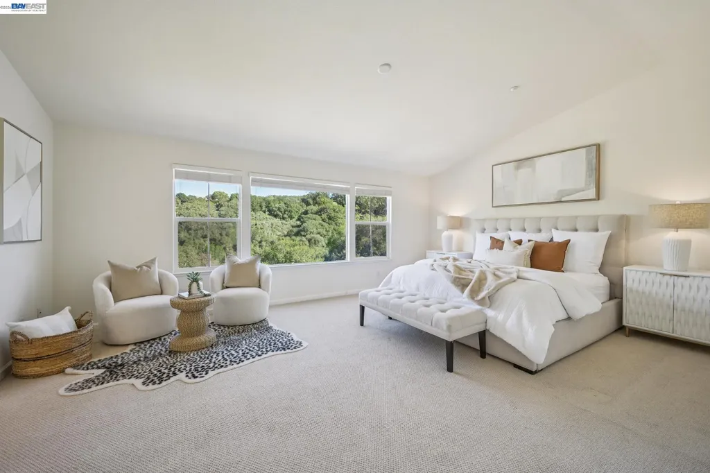 28862 Bay Heights Road Hayward CA 94542