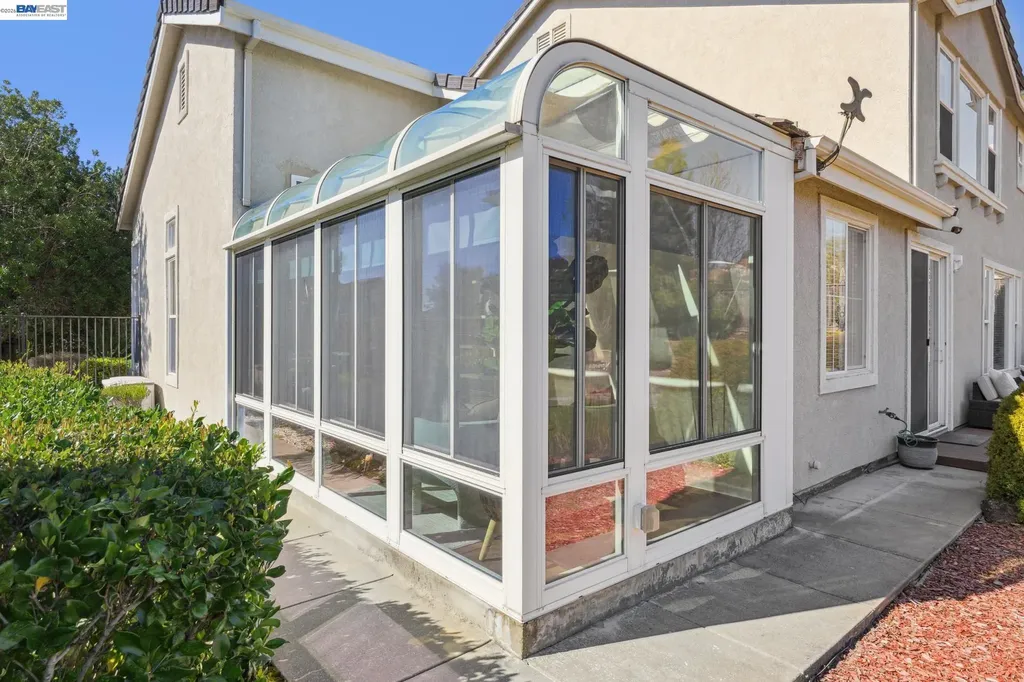 28862 Bay Heights Road Hayward CA 94542