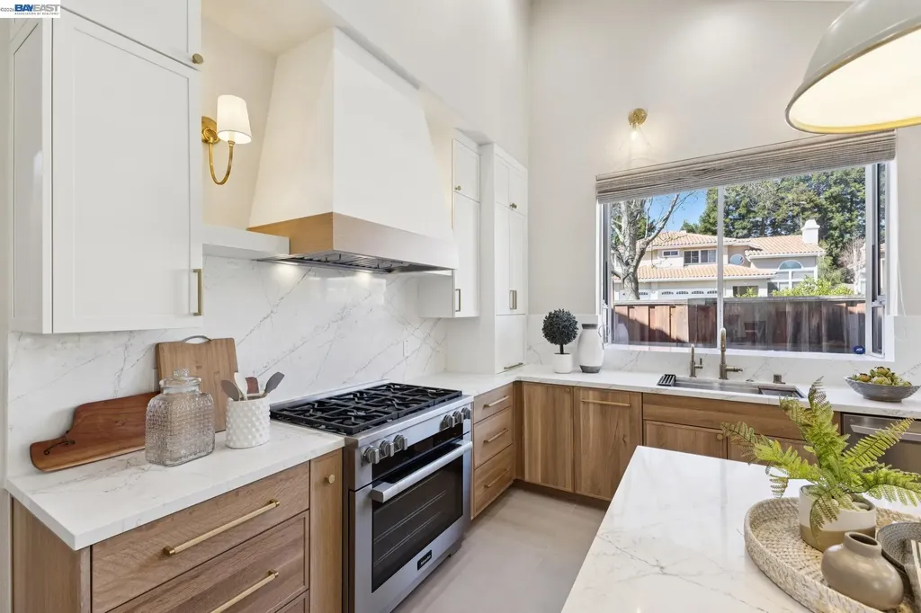 674 Crystal Court Pleasanton CA 94566