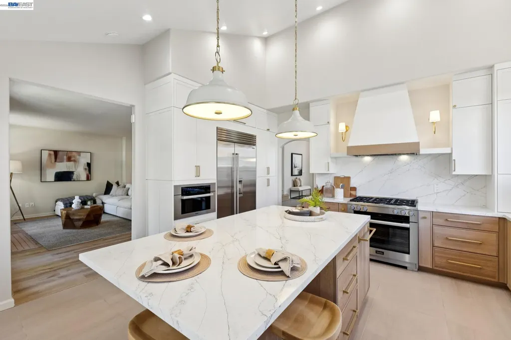 674 Crystal Court Pleasanton CA 94566