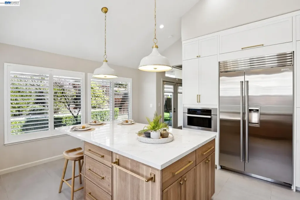 674 Crystal Court Pleasanton CA 94566