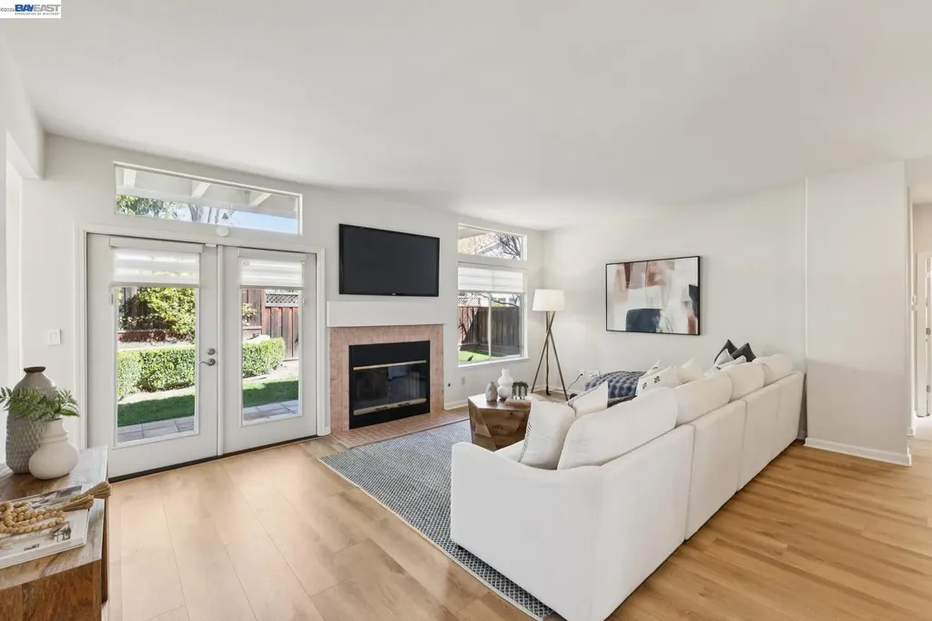 674 Crystal Court Pleasanton CA 94566
