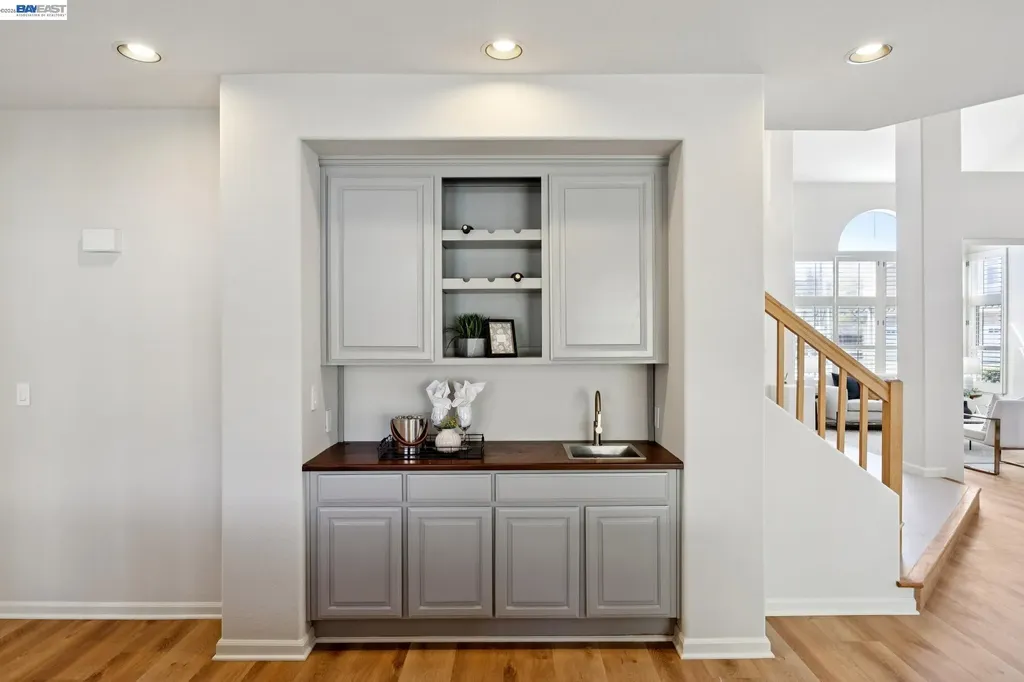 674 Crystal Court Pleasanton CA 94566