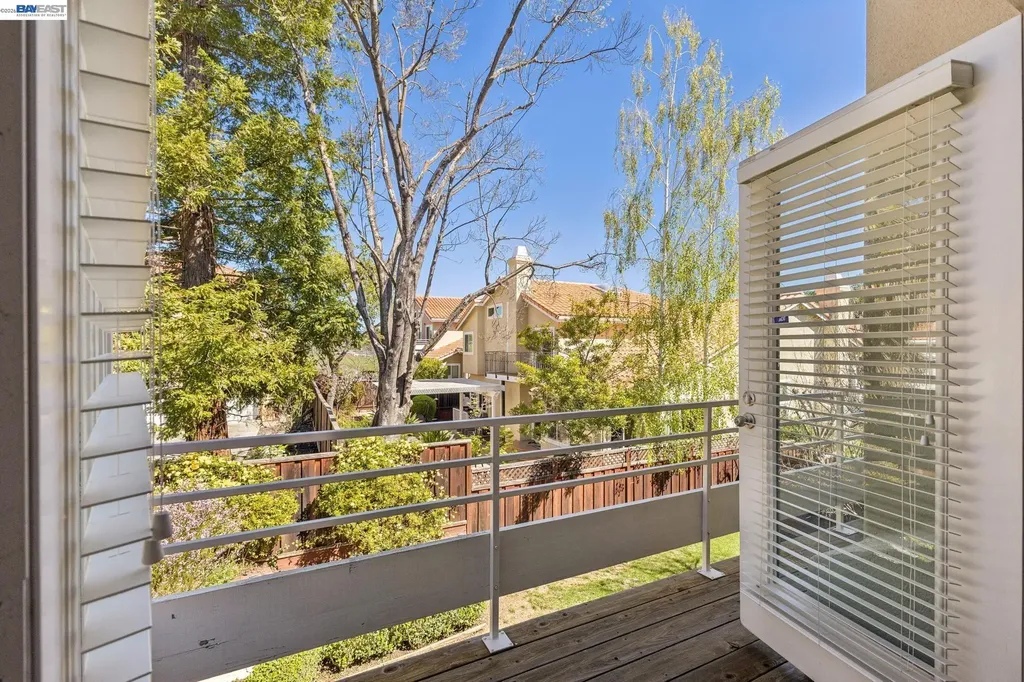 674 Crystal Court Pleasanton CA 94566