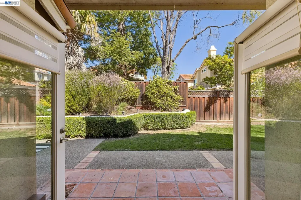 674 Crystal Court Pleasanton CA 94566