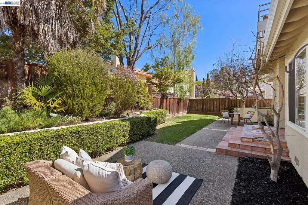 674 Crystal Court Pleasanton CA 94566