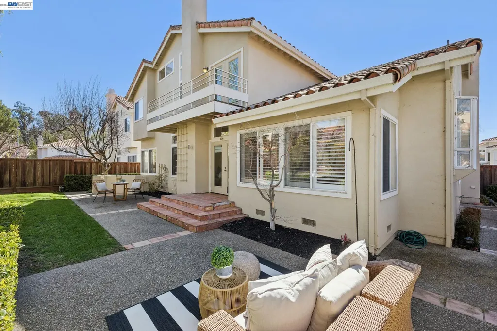 674 Crystal Court Pleasanton CA 94566