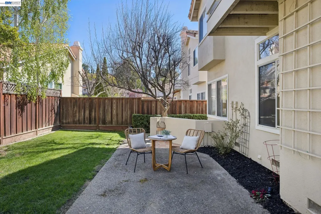 674 Crystal Court Pleasanton CA 94566
