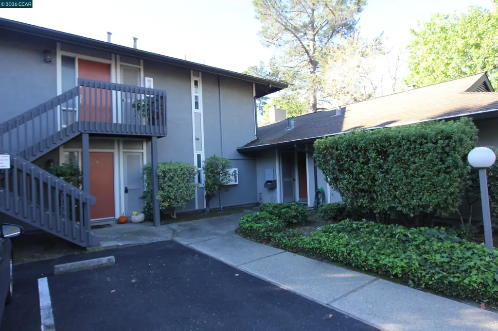 1920 Camino Verde Walnut Creek CA 94597