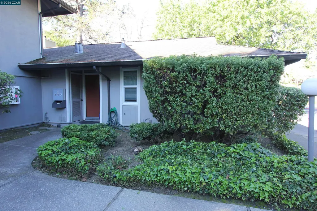 1920 Camino Verde Walnut Creek CA 94597