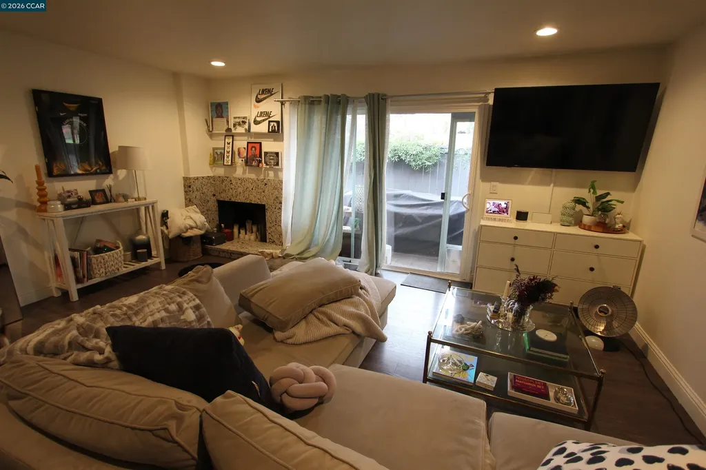 1920 Camino Verde Walnut Creek CA 94597