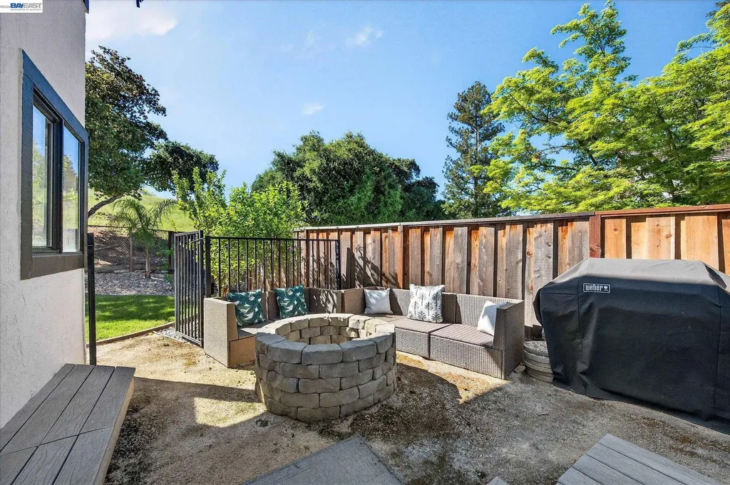 1131 Mataro Court Pleasanton CA 94566