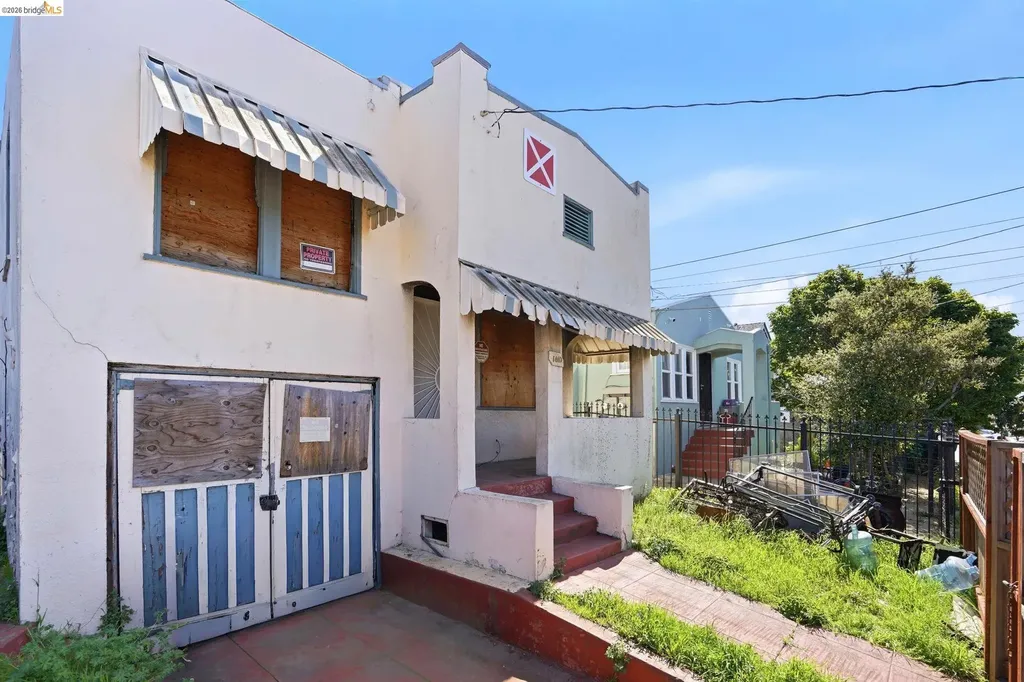 1610 52nd Avenue Oakland CA 94601