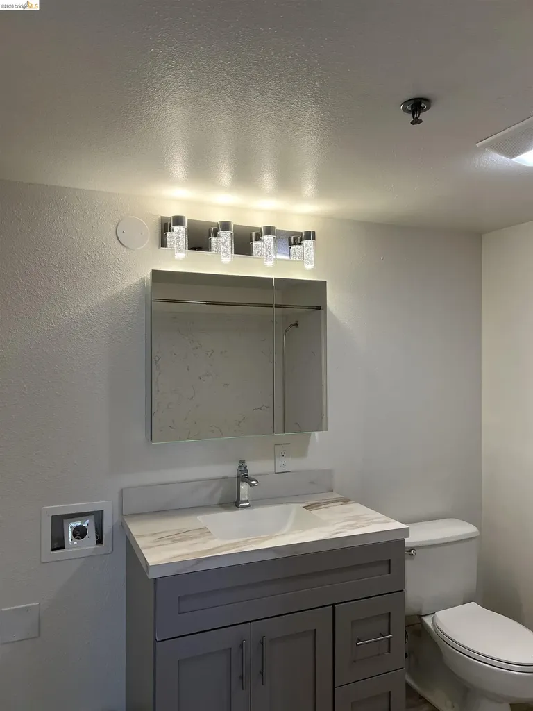 988 Franklin Street Oakland CA 94607