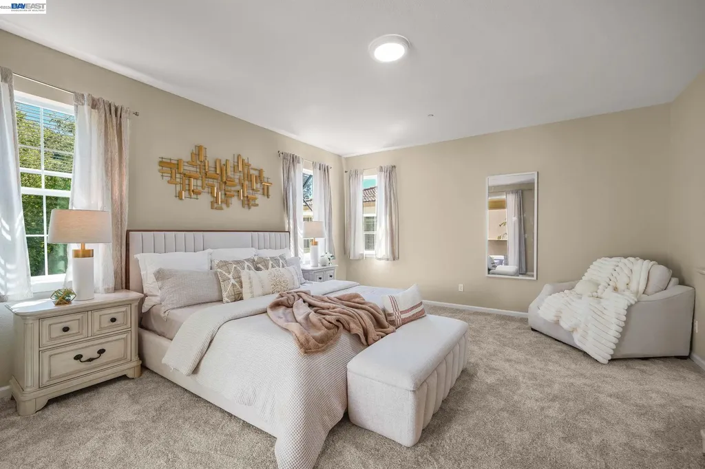 2703 Tribune Avenue Hayward CA 94542