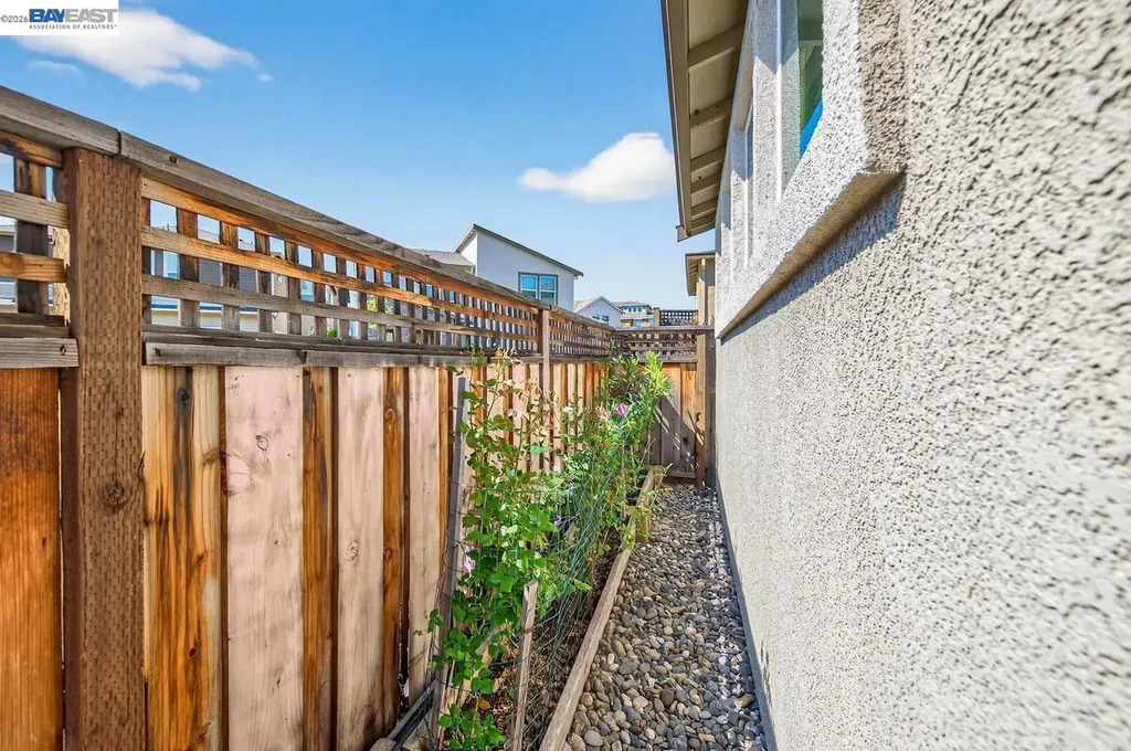 4176 Healdsburg Way Dublin CA 94568