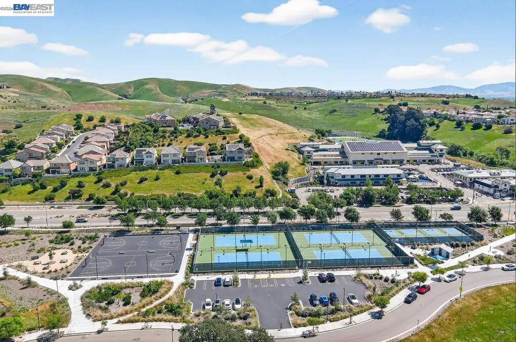 4176 Healdsburg Way Dublin CA 94568