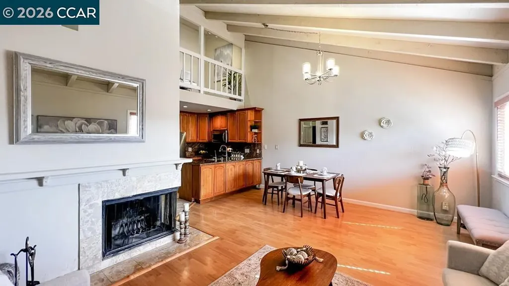 22 Holcomb Court Walnut Creek CA 94596