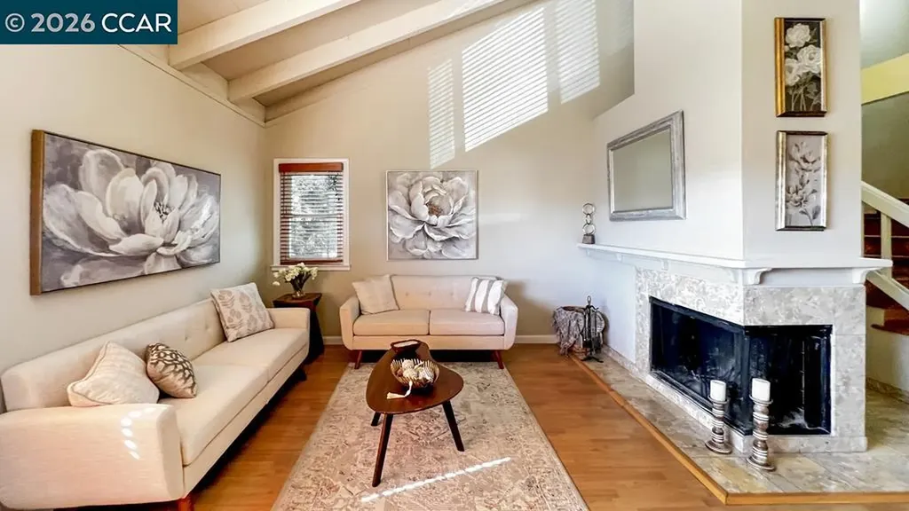 22 Holcomb Court Walnut Creek CA 94596