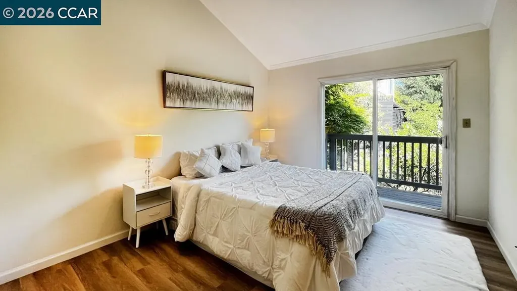 22 Holcomb Court Walnut Creek CA 94596