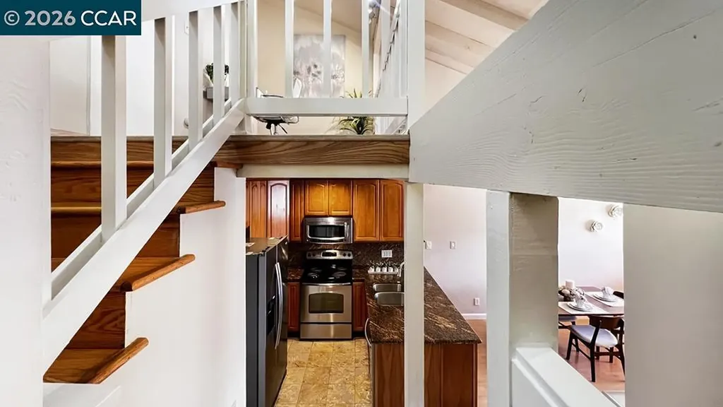 22 Holcomb Court Walnut Creek CA 94596