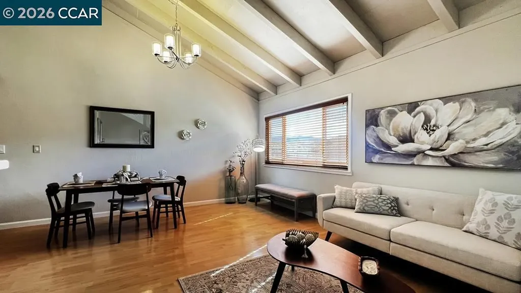 22 Holcomb Court Walnut Creek CA 94596