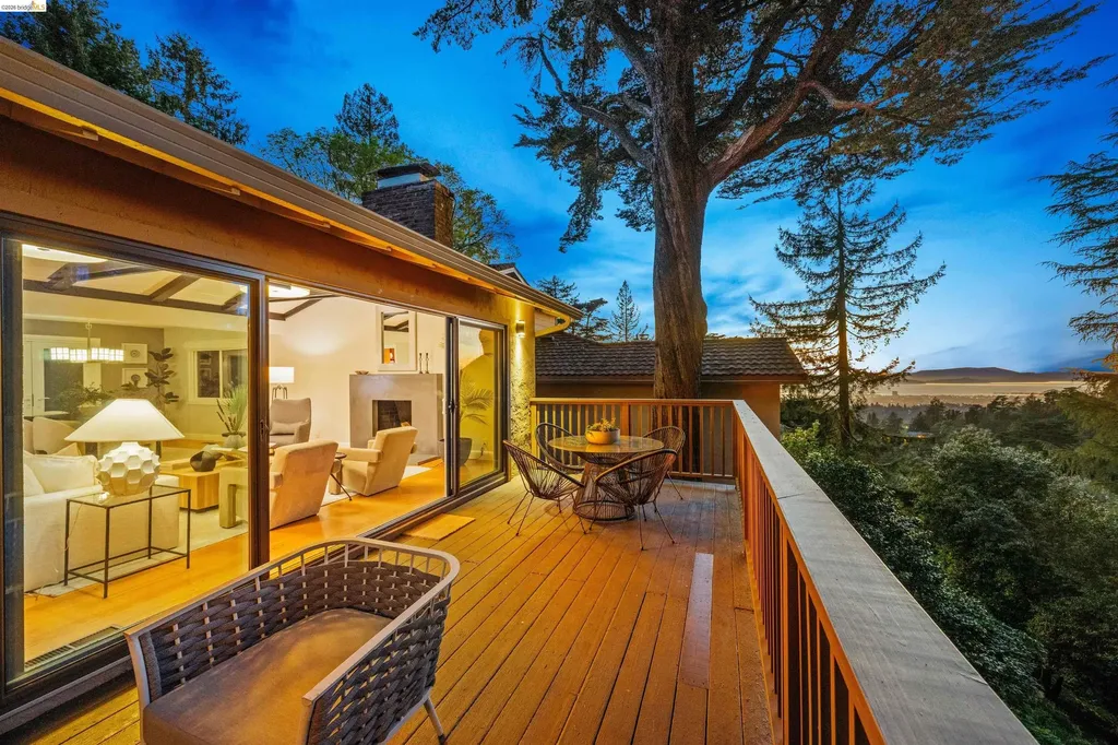 6611 Ascot Drive Oakland CA 94611