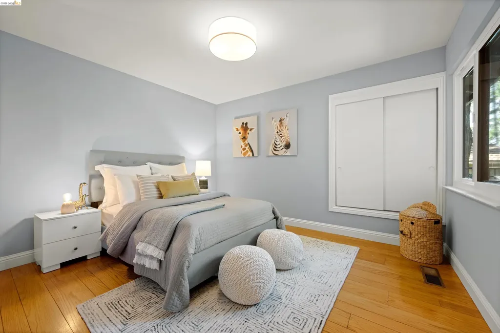 6611 Ascot Drive Oakland CA 94611