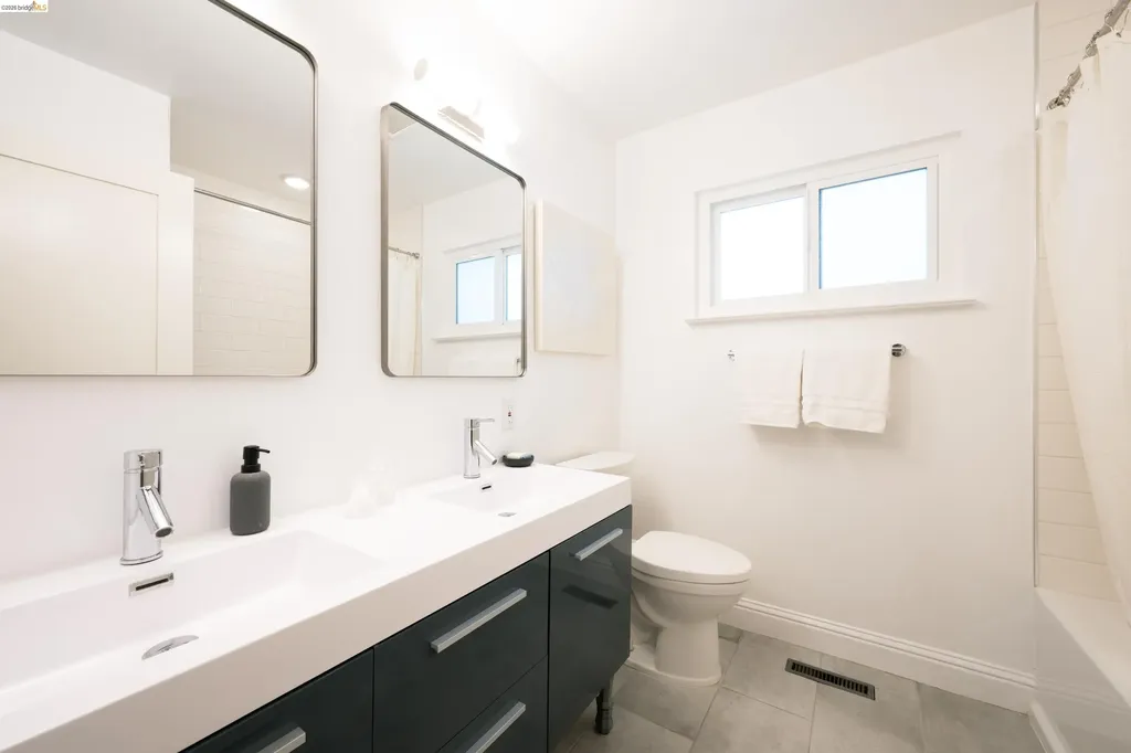 6611 Ascot Drive Oakland CA 94611